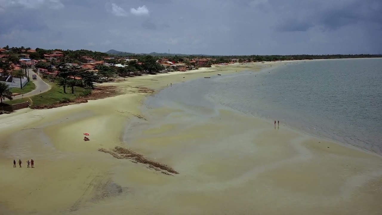 SOBREVÔO NA PRAIA DE PEDRAS ALTAS, CABUÇU-BA.