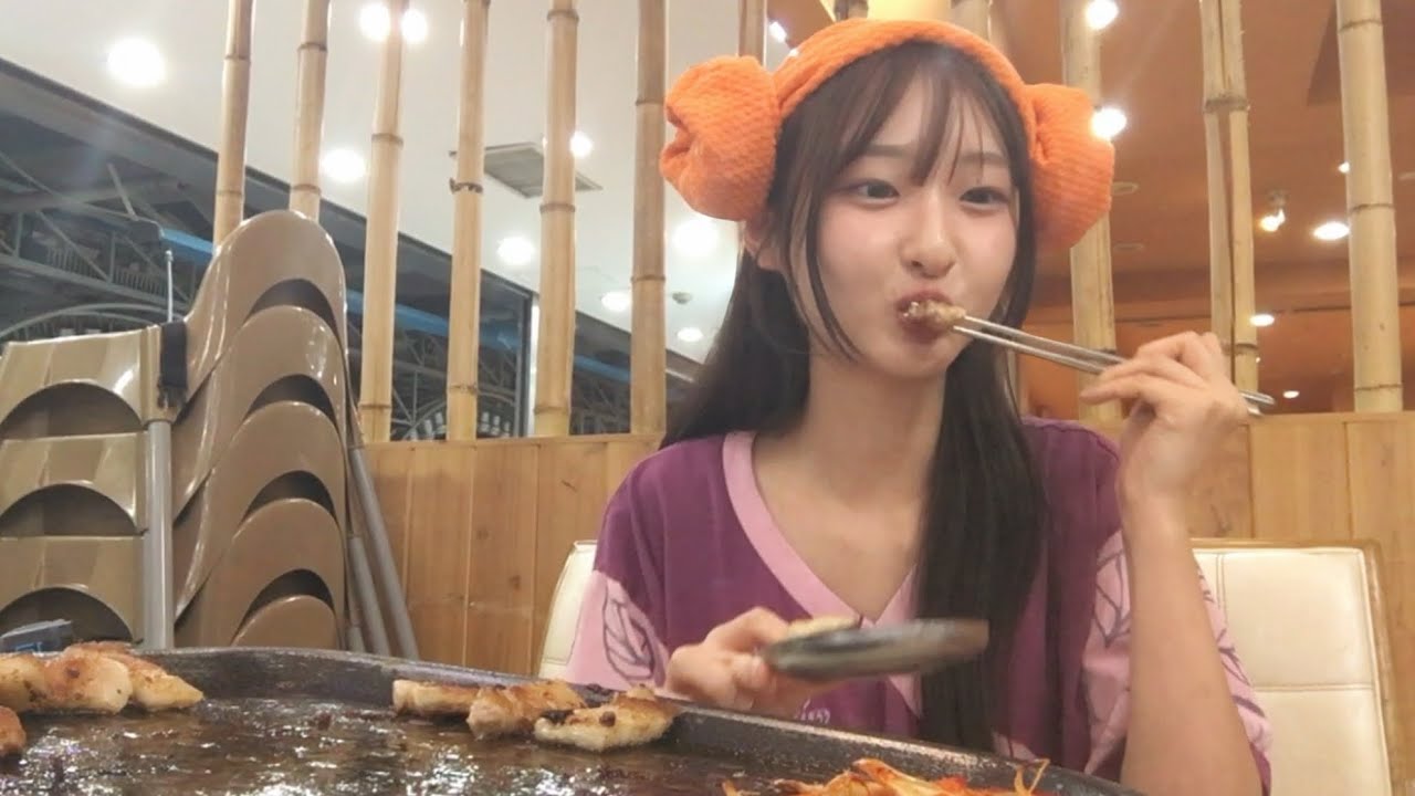 혼자 찜질방에서 삼겹살 구워먹는 브이로그