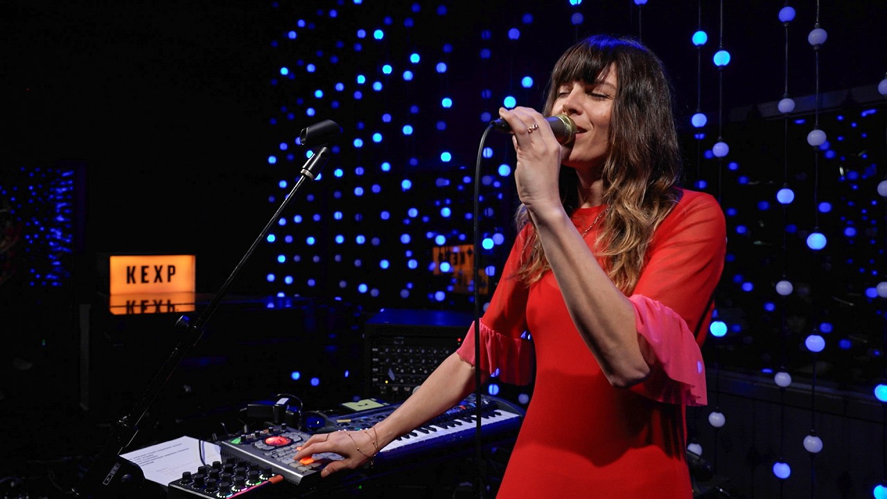 Melody&rsquo;s Echo Chamber - Full Performance (Live on KEXP)