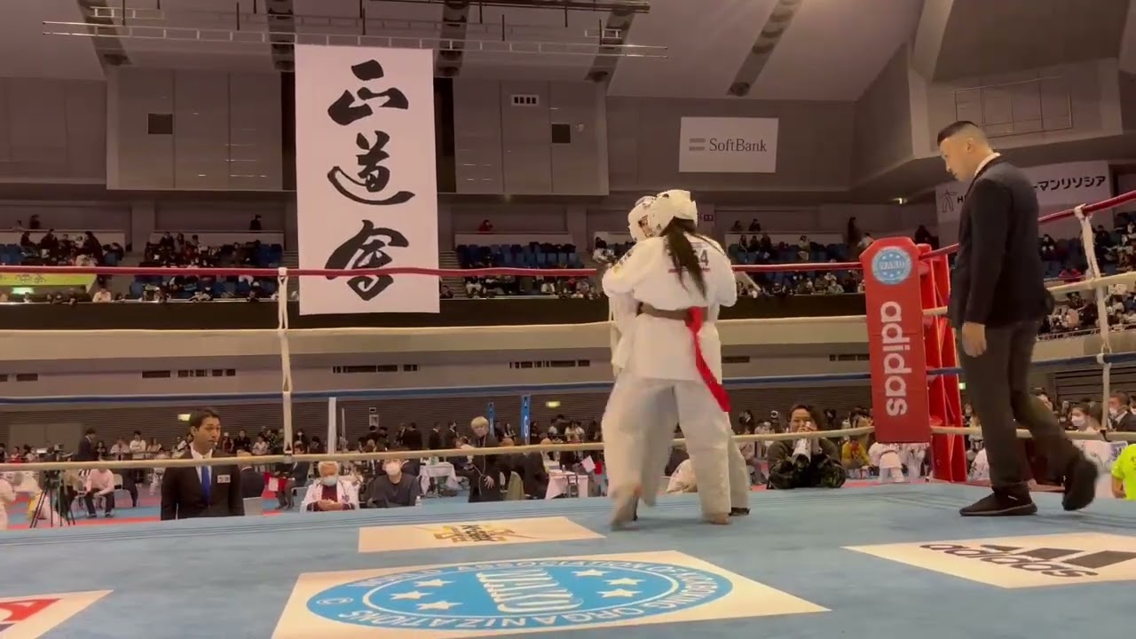 adidas GP 中学女子重量級