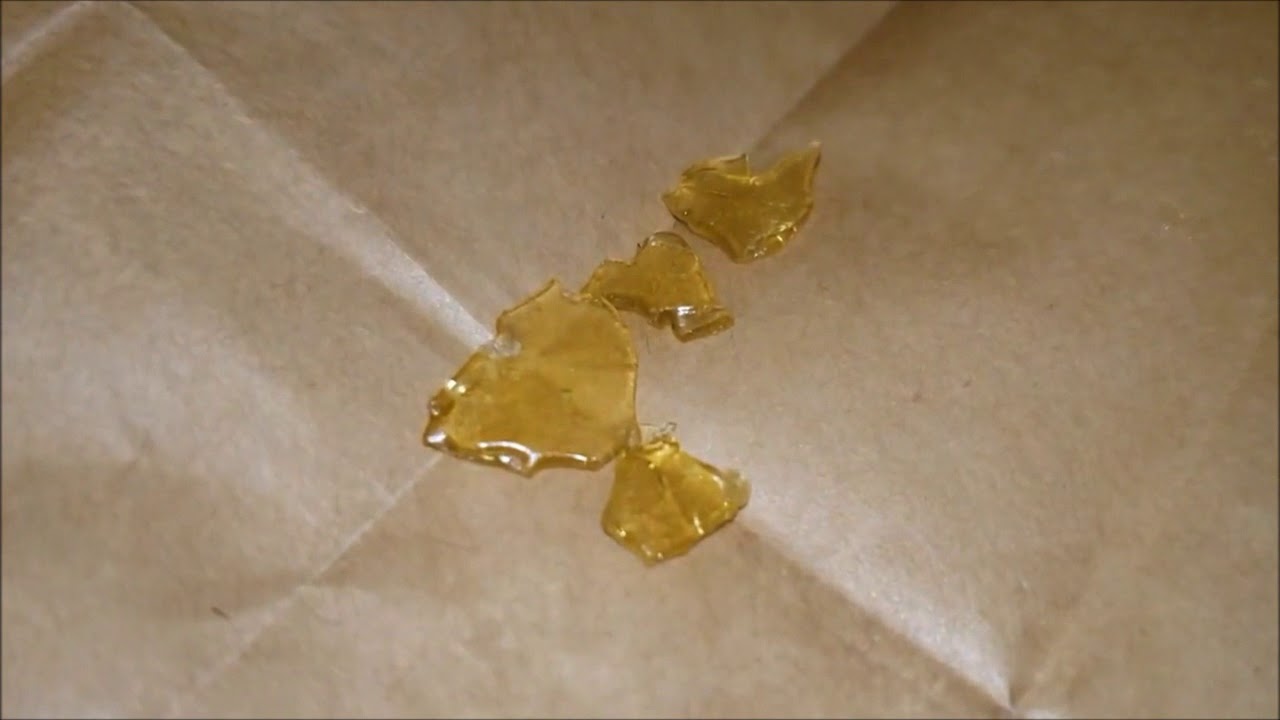 SHATTERDAY SHATTER REVIEW 001 - Lemon Skunk Shatter & NYPD Shatter  from LOWPRICEBUD