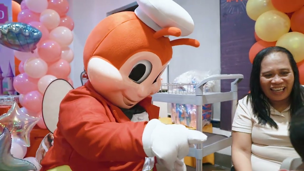 KYLEE'S 1st BIRTHDAY (PART 2) JOLLIBEE PARTY