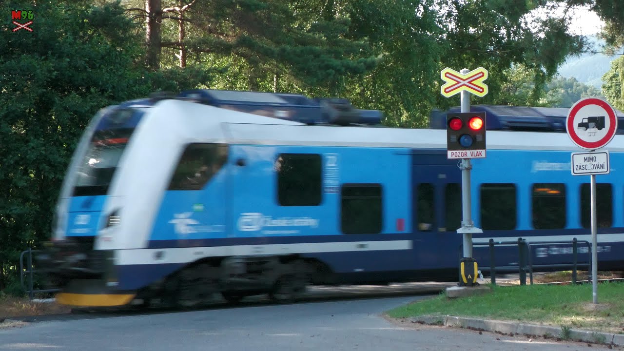 Železniční přejezd Loučná nad Desnou #3 [P9169] - 5.7.2025 / Czech railroad crossing