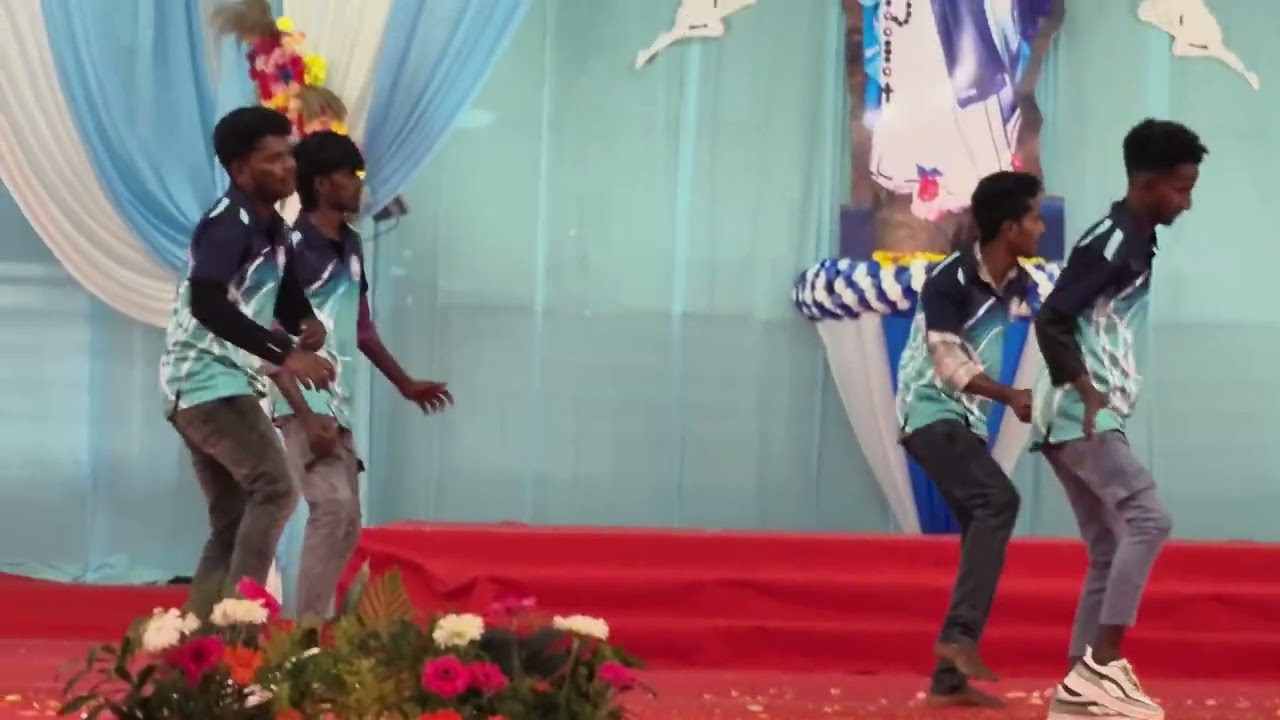 NILANTI ANDHAGADU SONG DANCE MULAPARRU GIRLS.. GUNADHALA  (AJAY)