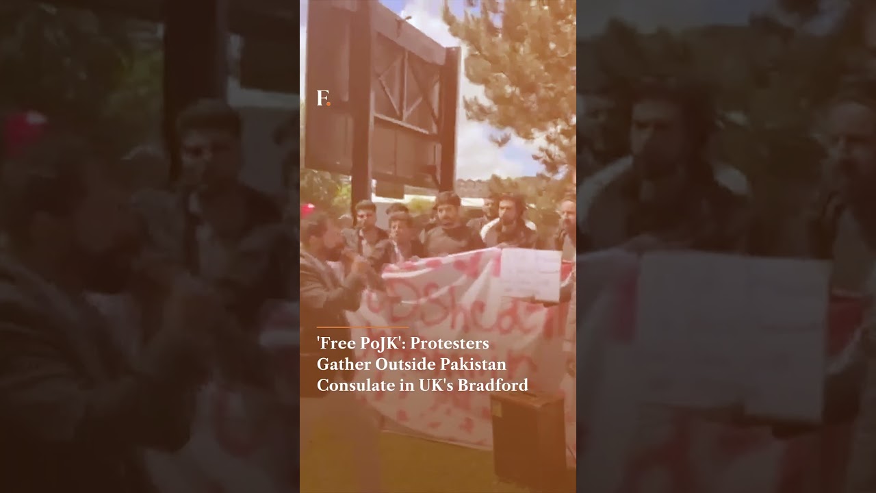 'Free PoJK': Protesters Gather Outside Pakistan Consulate in UK's Bradford | N18G