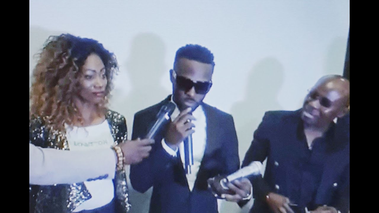 Heritier Watanabé fête les 1 an de Retirada + Remise du trophée pour BM chanson de l'année