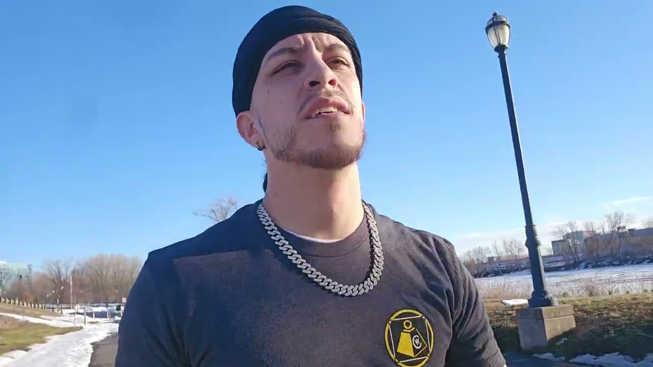 Vlogging with Omeezy.  