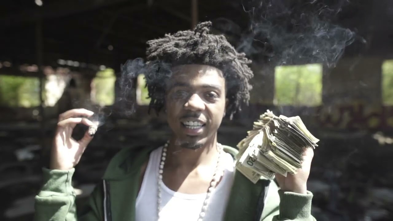 Hundoe Phat - Notice Me [Official Video]