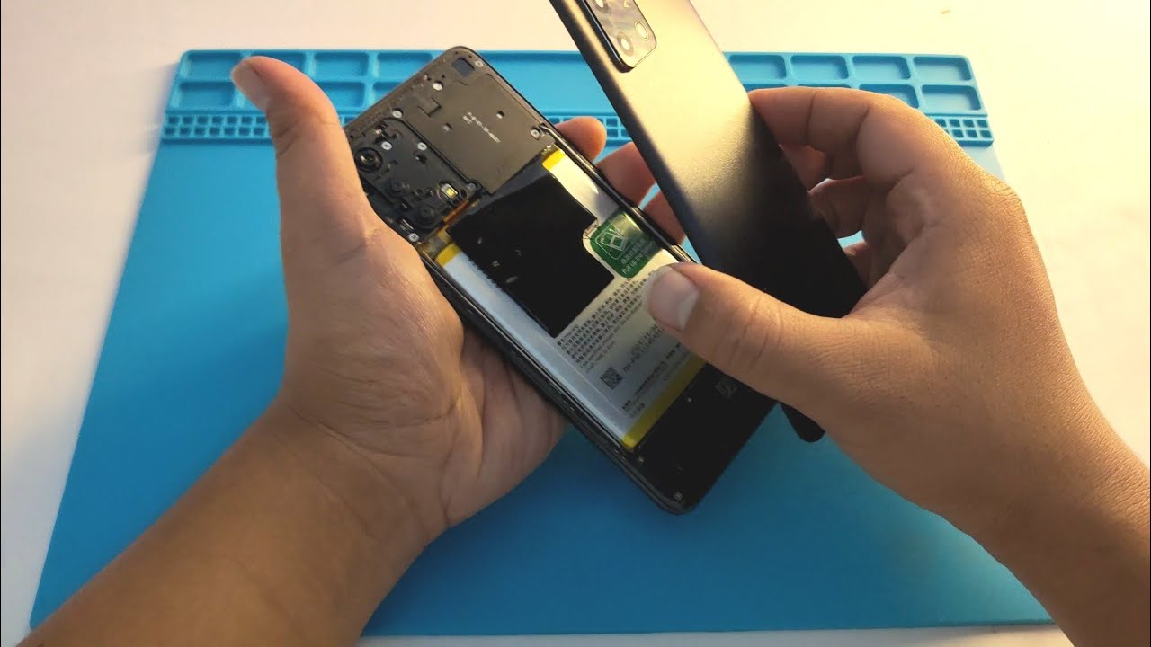 OPPO A95 WATERPROOF?? Let's open the case and see what's inside