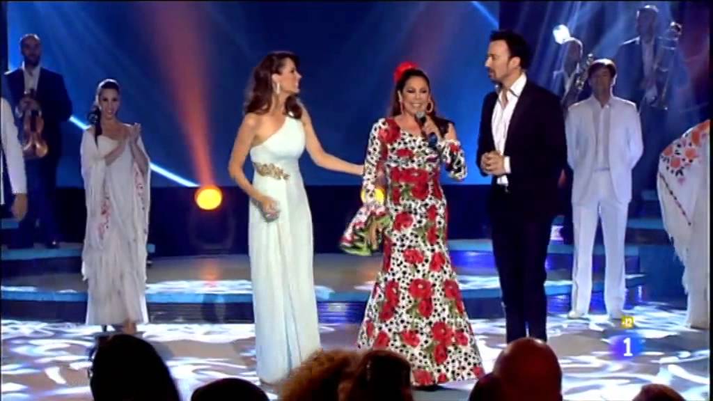 Isabel Pantoja - El Moreno Baila (Sabado Sensacional) 2014