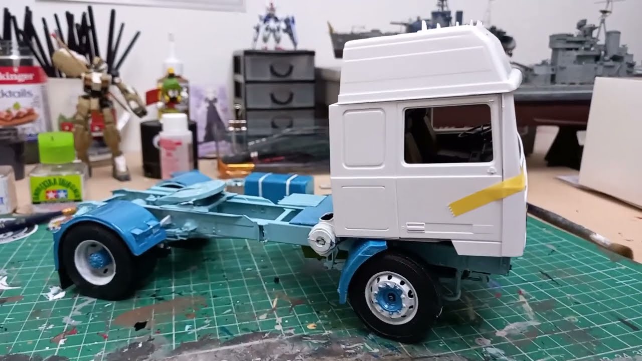 Italeri Volvo F16 build. Model Monday Part 2. paint, paint and more paint,