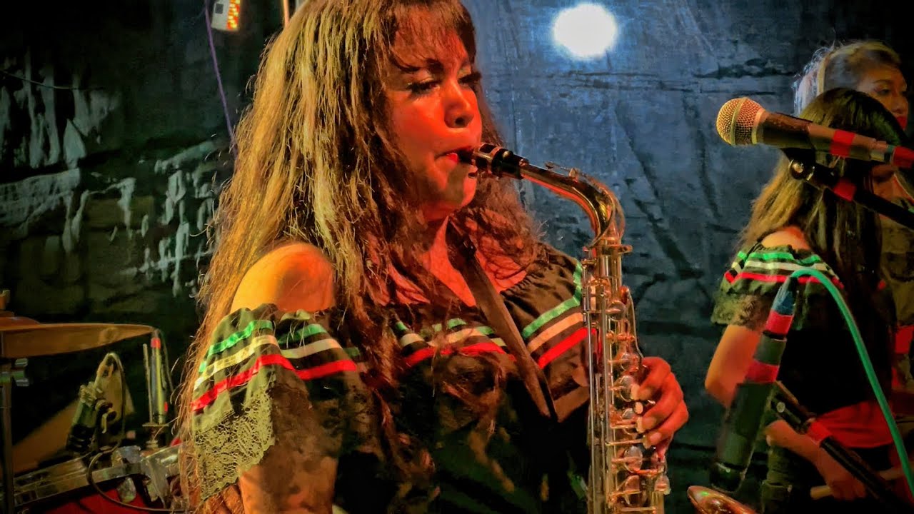 LA CHICA DEL SAX 🎷/ EL BURRO LOCO / LAS SEGUIDORAS DEL PATRÓN 2023.