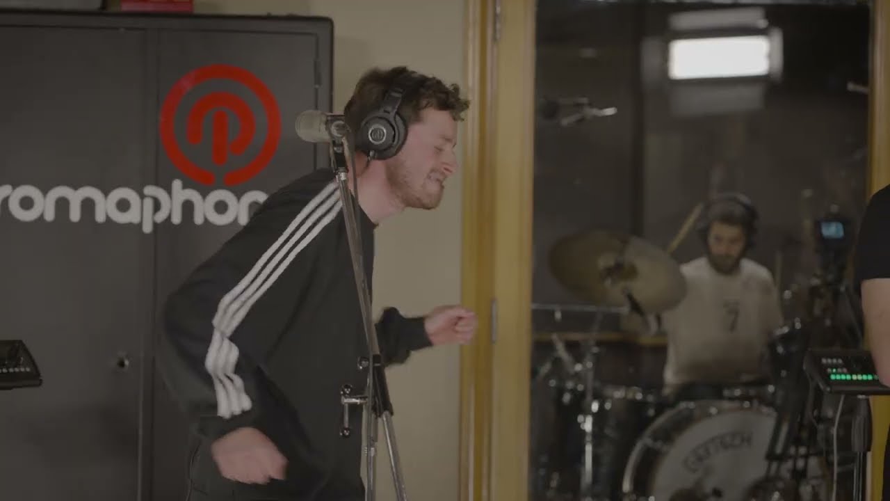 Bargus  - Romper Todo (Romaphonic Session)