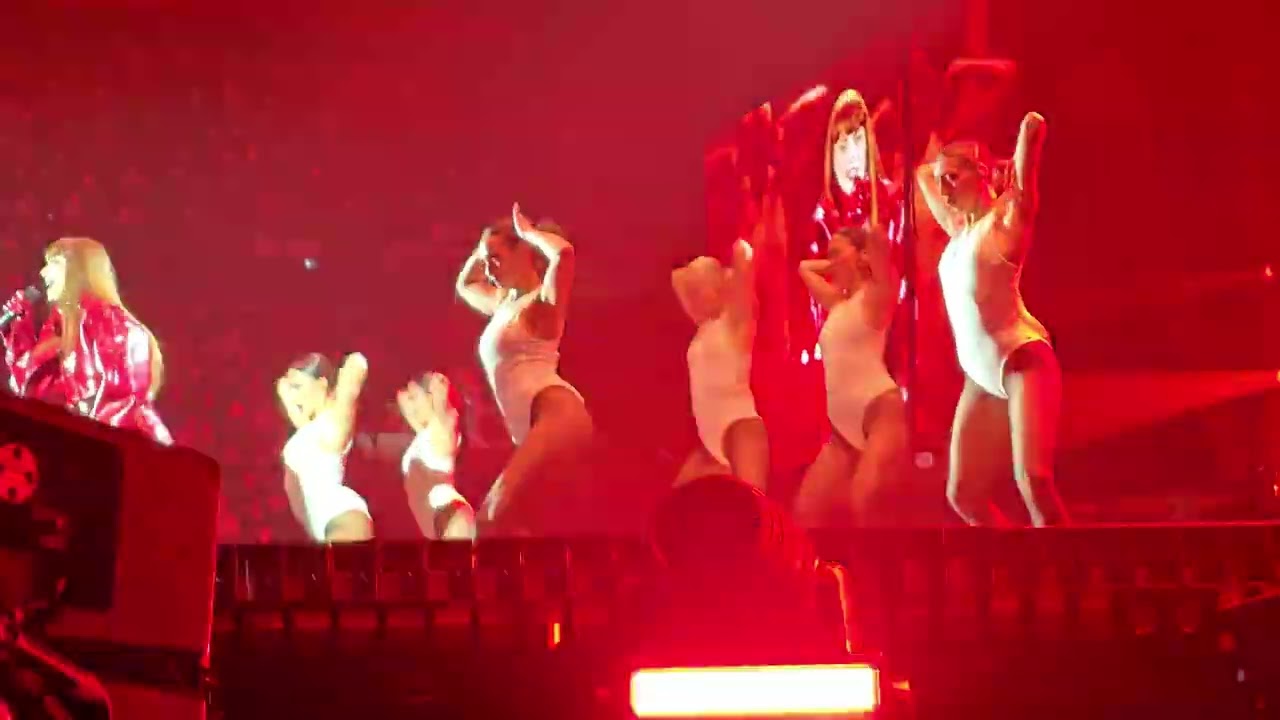 Annalisa - Movimento Lento (Assago Forum Milano) (Ma Noi Siamo Fuoco - Capitolo 1 - 29 / 11 / 2025)