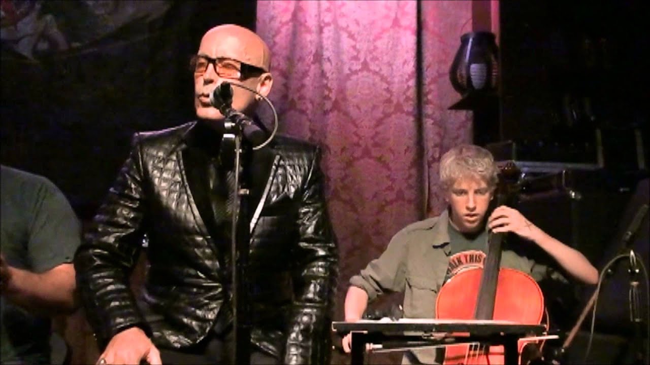 The BareNaked 80's & CLIVE FARRINGTON 