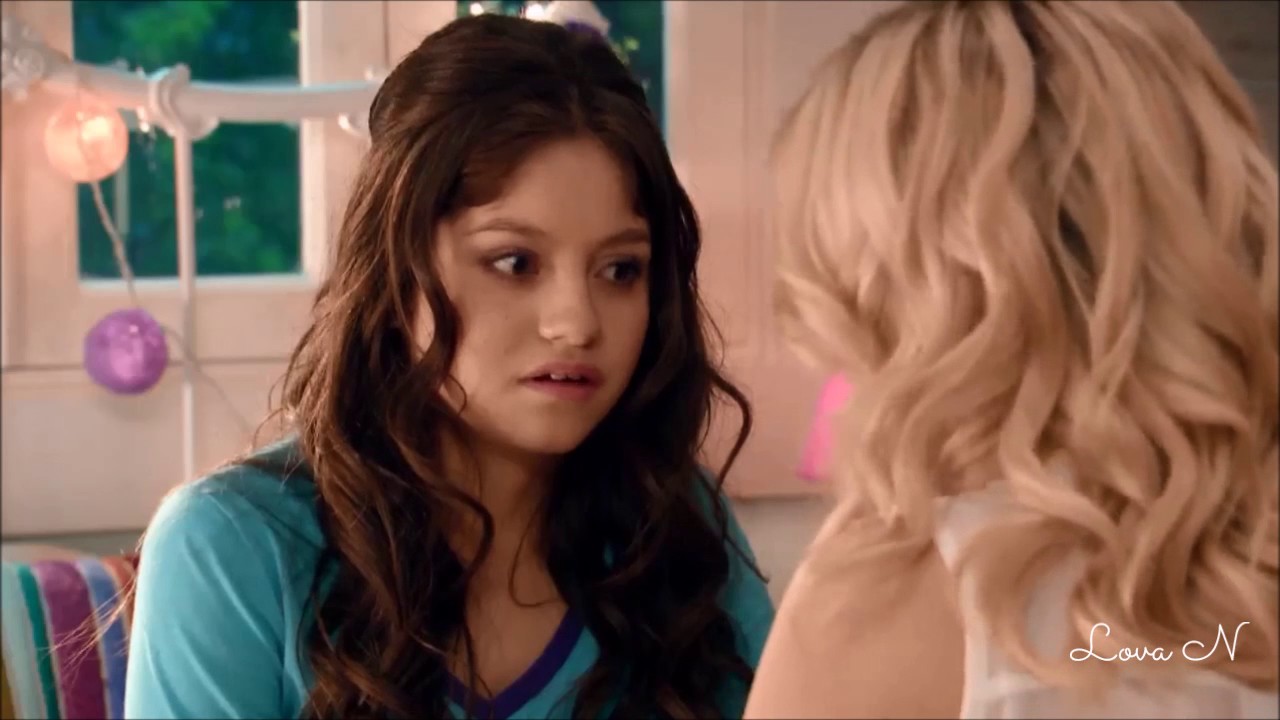 Soy Luna | Luna ontkent haar gevoelens voor Matteo (ep. 52)