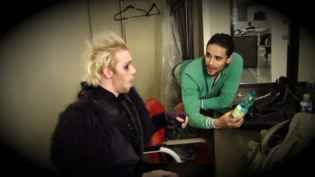 Backstages 