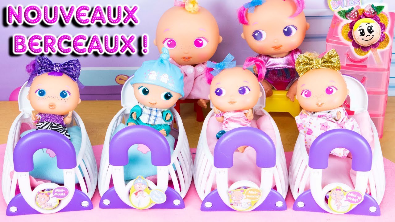 Mes nouveaux bébés ont une nouvelle chambre avec 4 berceaux, jouets, couches, biberons et plus!