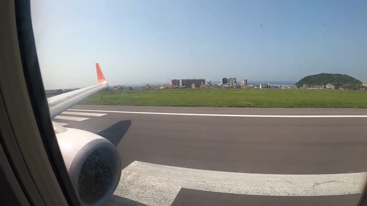 Flight From Jeju Island To Busan With JEJU AIR | Boeing 737-800 | South Korea Trip Report