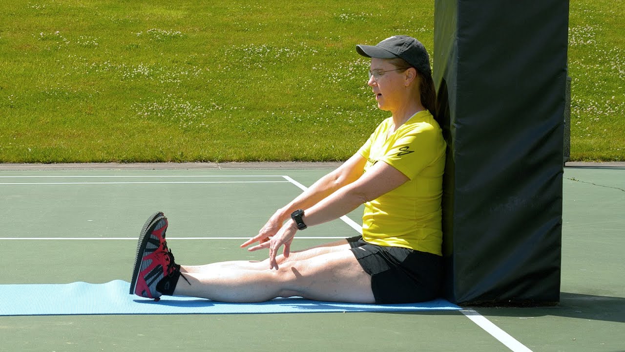 Walk like a professional racewalker by developing strength and flexibility in your legs