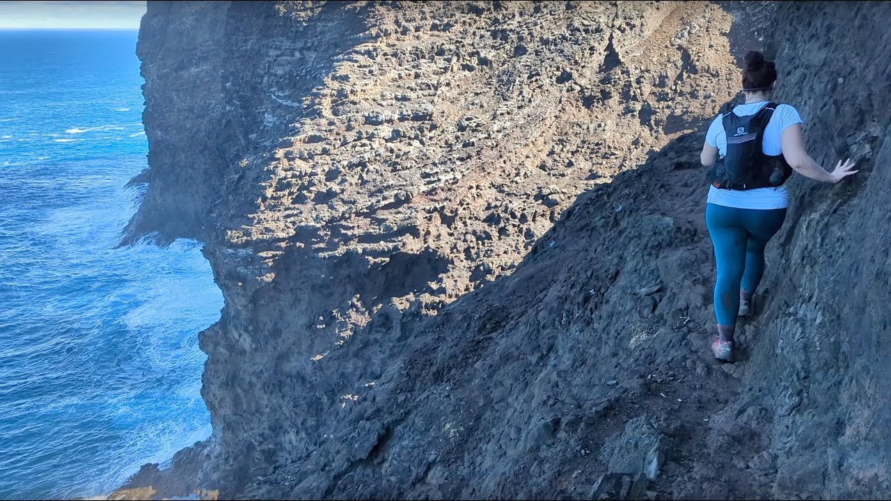 Crawler's Ledge - Kalalau Trail / Napali Coast (Kauai)
