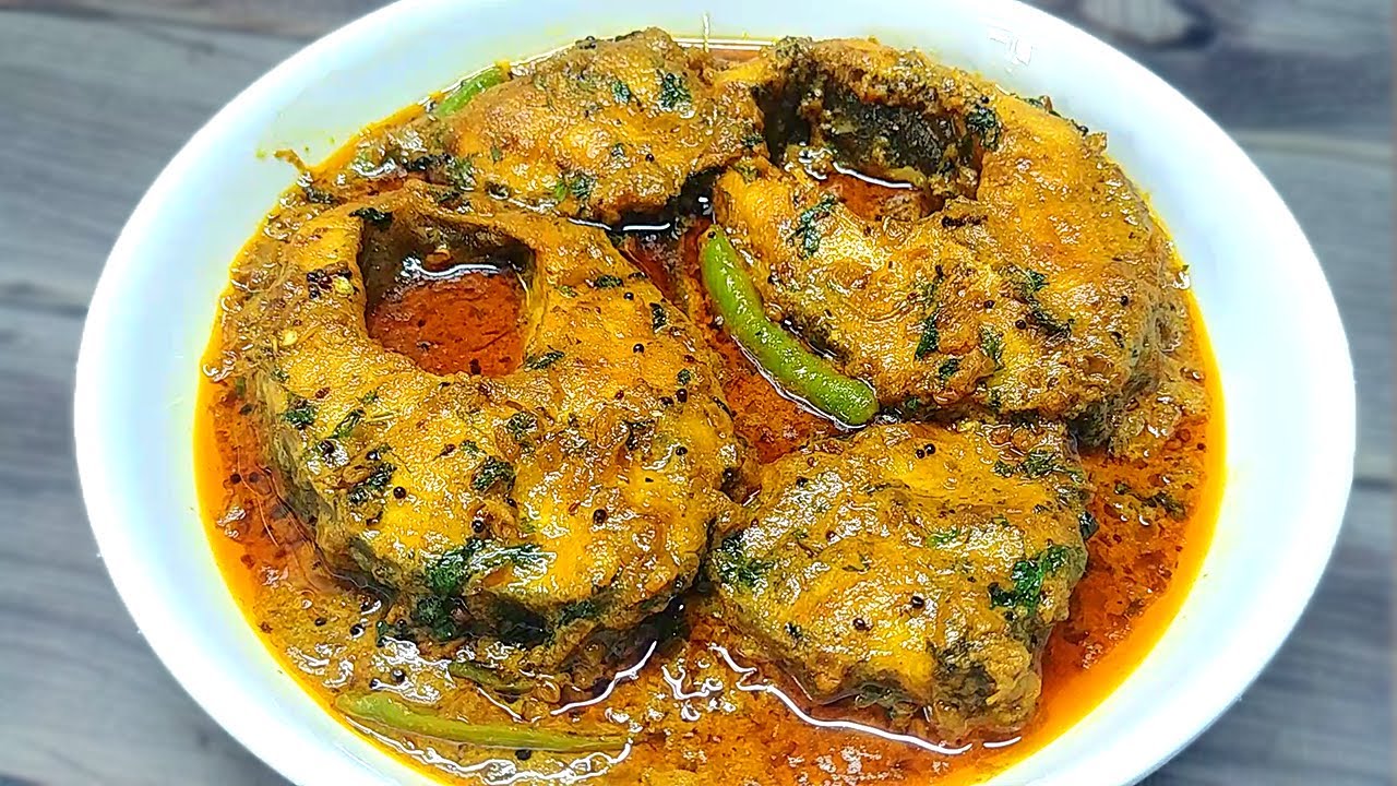 অনন্য স্বাদের রুই মাছ ভুনা  ! খুবই সাধারন একটি মশলা এর স্বাদকে কয়েকগুন বাড়িয়ে দেবে ! rui mach vuna