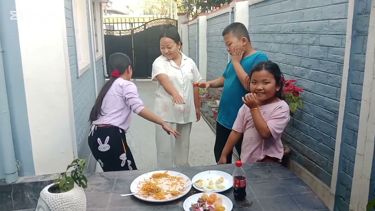 La hami pani game kheleko hai sathi haru 