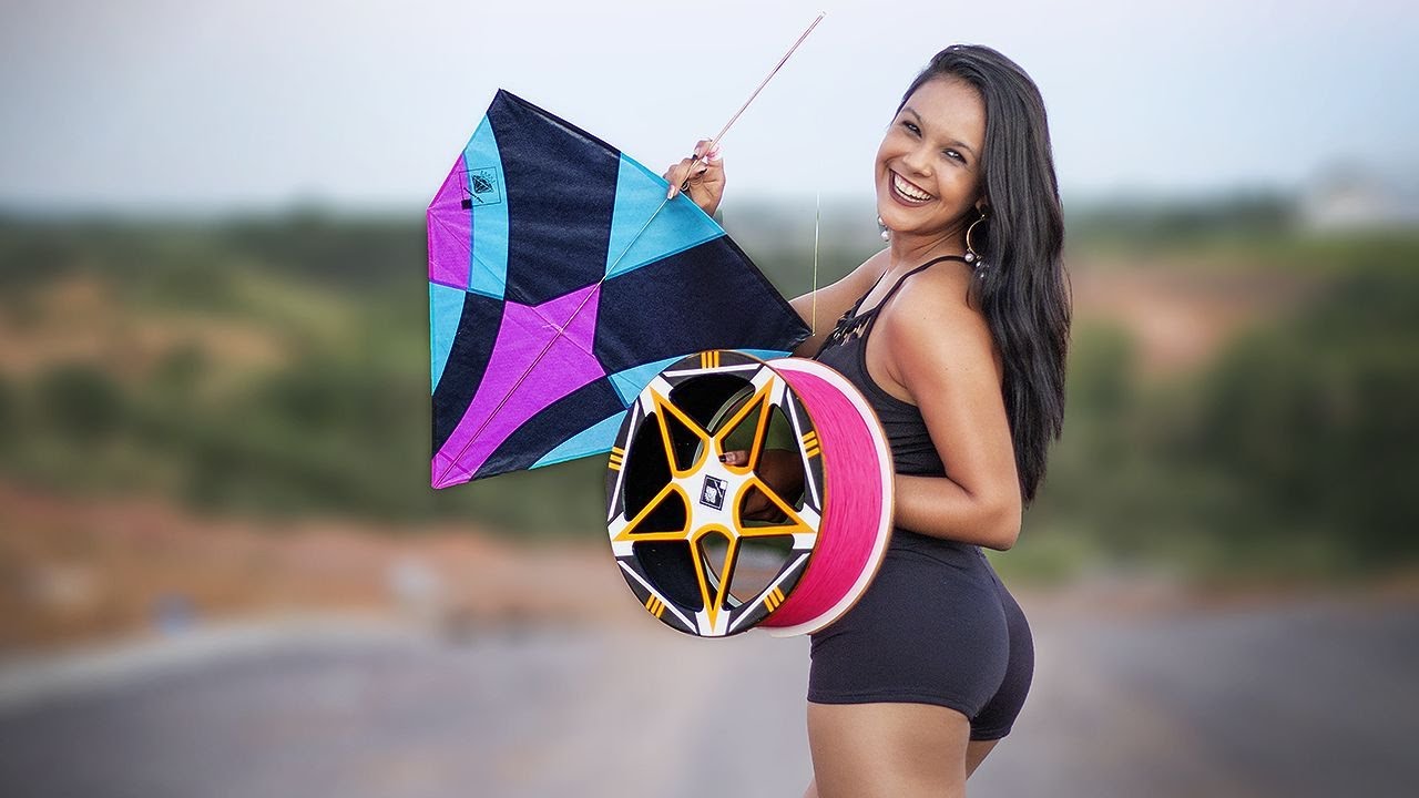 É A PRIMEIRA VEZ DELA - MENINA PIPEIRA