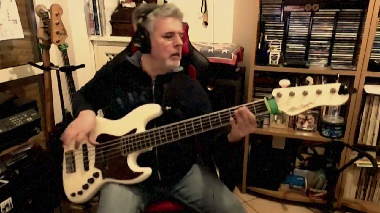 A Wonderful World by ZUCCHERO ( PERSONAL BASS COVER ) by Rino Conteduca with Alleva Coppolo LG5 S