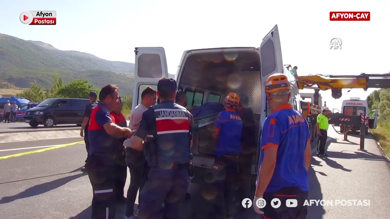 Afyon’daki korkunç kazayı gören kişi konuştu: Durumları perişandı...