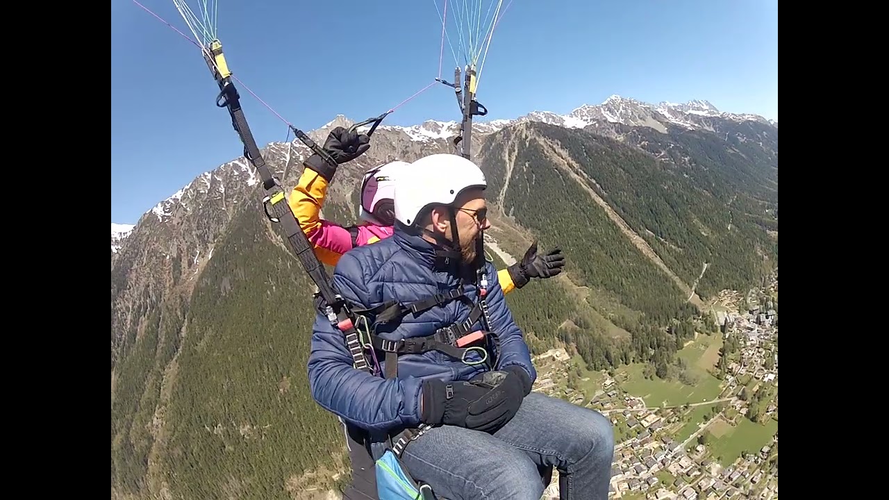 Chamonix paragliding