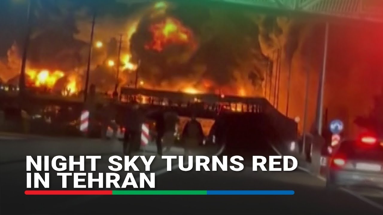 Huge fire and heavy smoke billows from Tehran's Aqdasieh fuel depot | ABS-CBN News