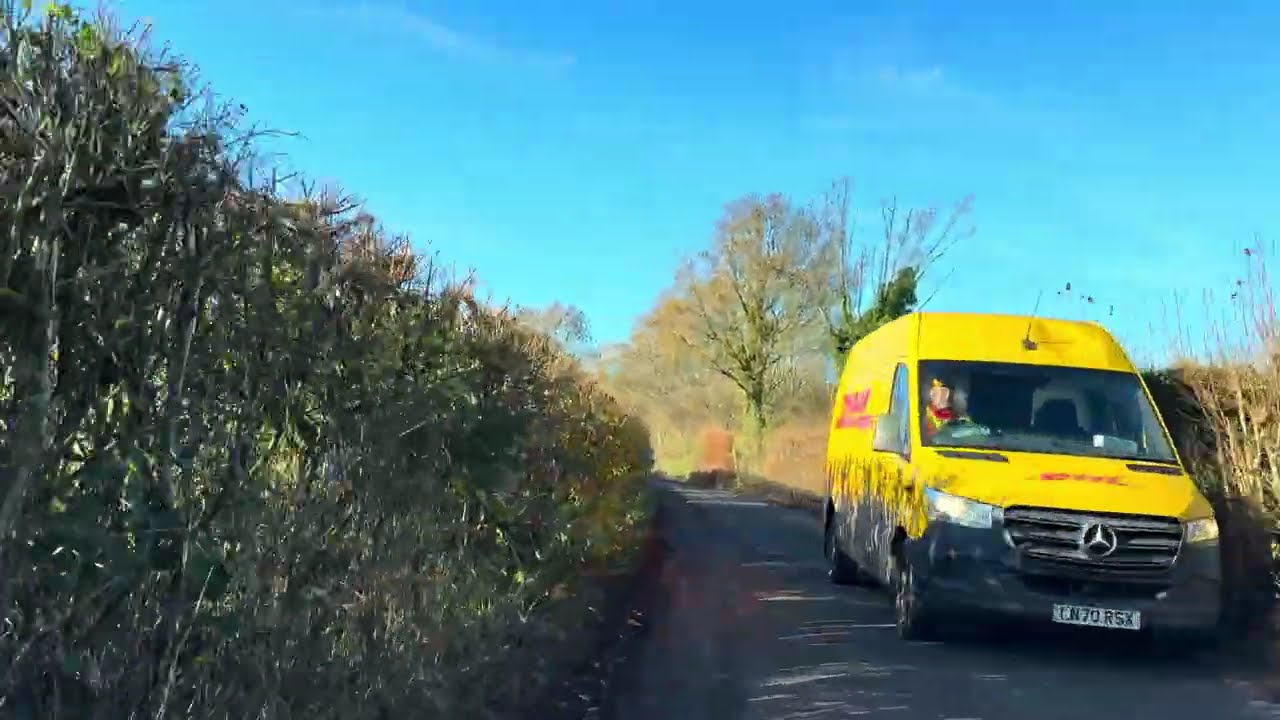Skirmett to Huddersfield | Scenic England Return Drive via M40, A43 & M1 | 4K HDR