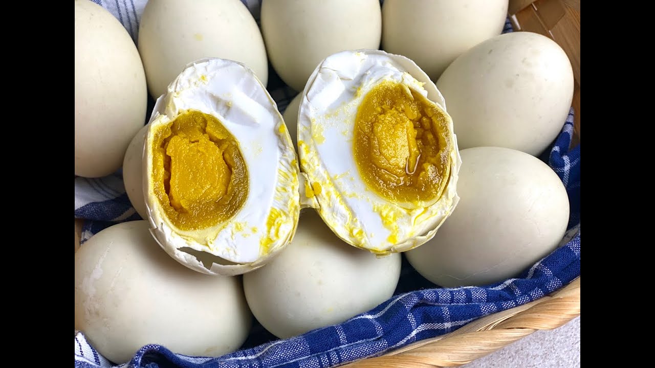 SALTED DUCK EGG ( ITLOG NA MAALAT ) | NAGMAMANTIKANG ITLOG NA MAALAT