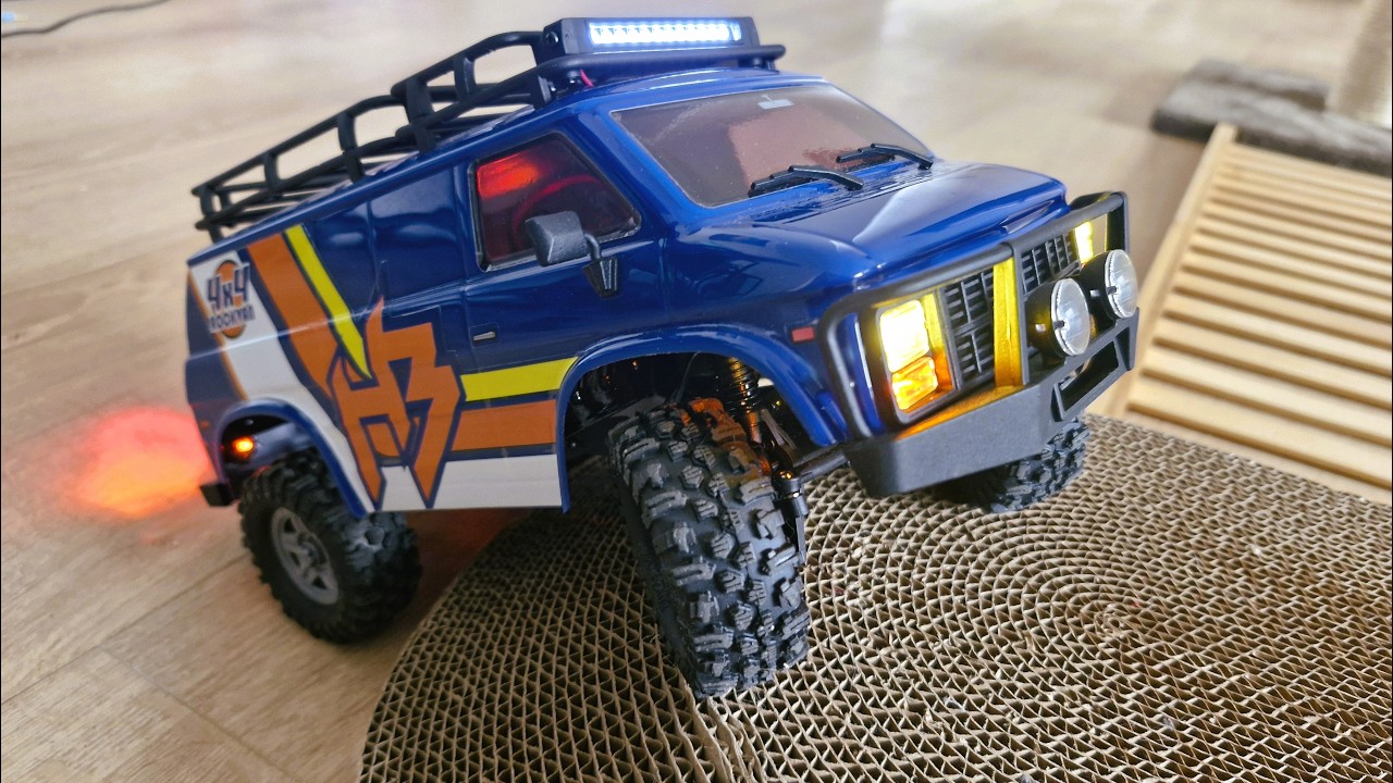 ABSIMA Mini Crawler CR18P EVO V2 ROCK VAN 1/18 -  INDOOR Quick test