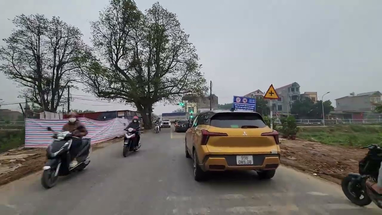 Bỏ phố về quê 482 24 tết bất ổn ốm đau vẫn đi làm xém vỡ trận