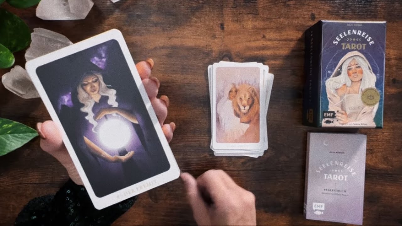 Das Seelenreise Tarot Unboxing mit Julia Aurelia