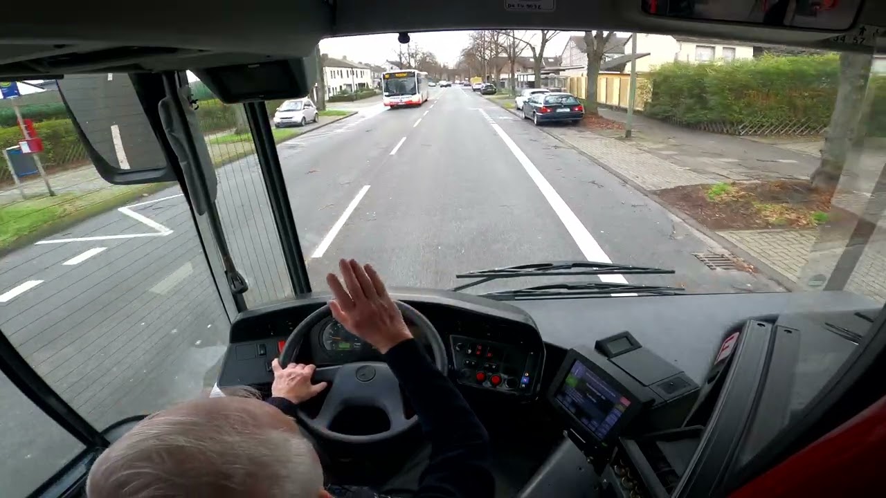 Linie 907 nach Erneuerung der Fahrbahn in Holten. Mitfahrt am Samstag vormittags