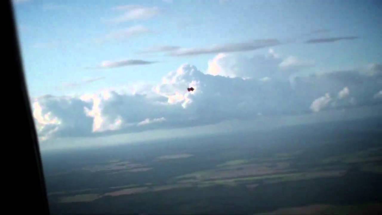 Phoenix-Fly: Wingsuit Jet Pilot