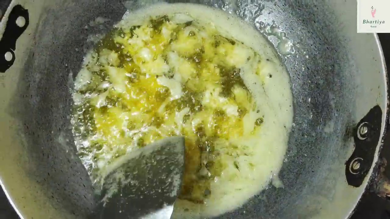 How to make Homemade Desi Ghee from Malai