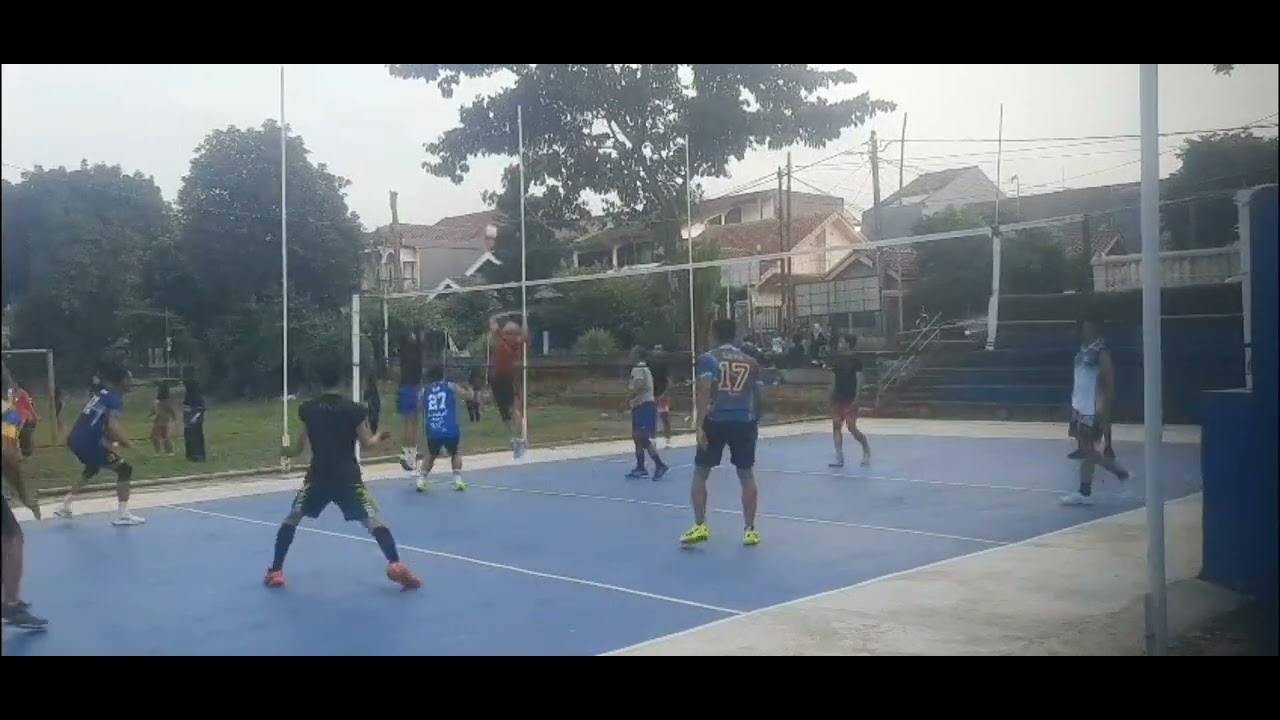 Latihan di Lap Mekarsari #volleyball #volley #bolavolismash #sports 
