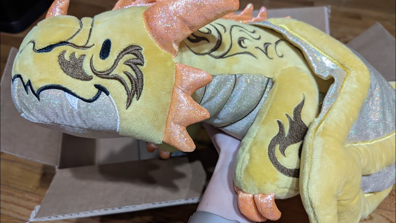 Weighted Wonders Dragon Plush - first impressions from a Kickstarter backer!