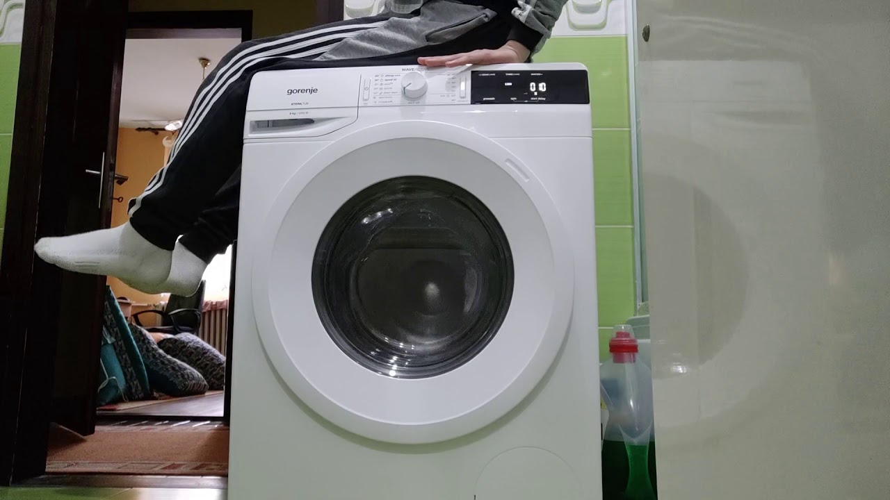Gorenje WaveActive Extremely Unbalanced Spin (Machine Jumps!!)