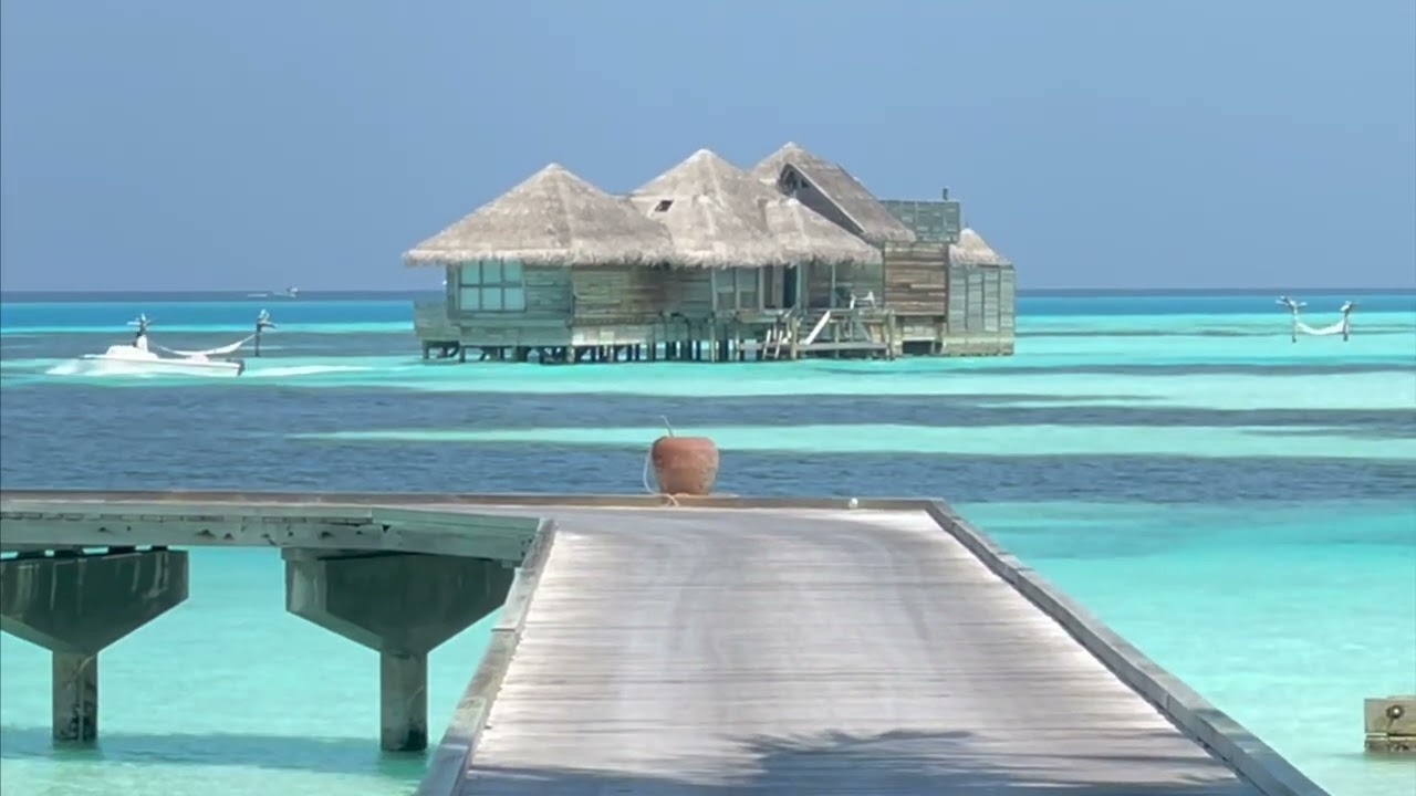 GILI LANKANFUSHI MALDIVES | The most beautiful hotel in the Maldives | Full tour