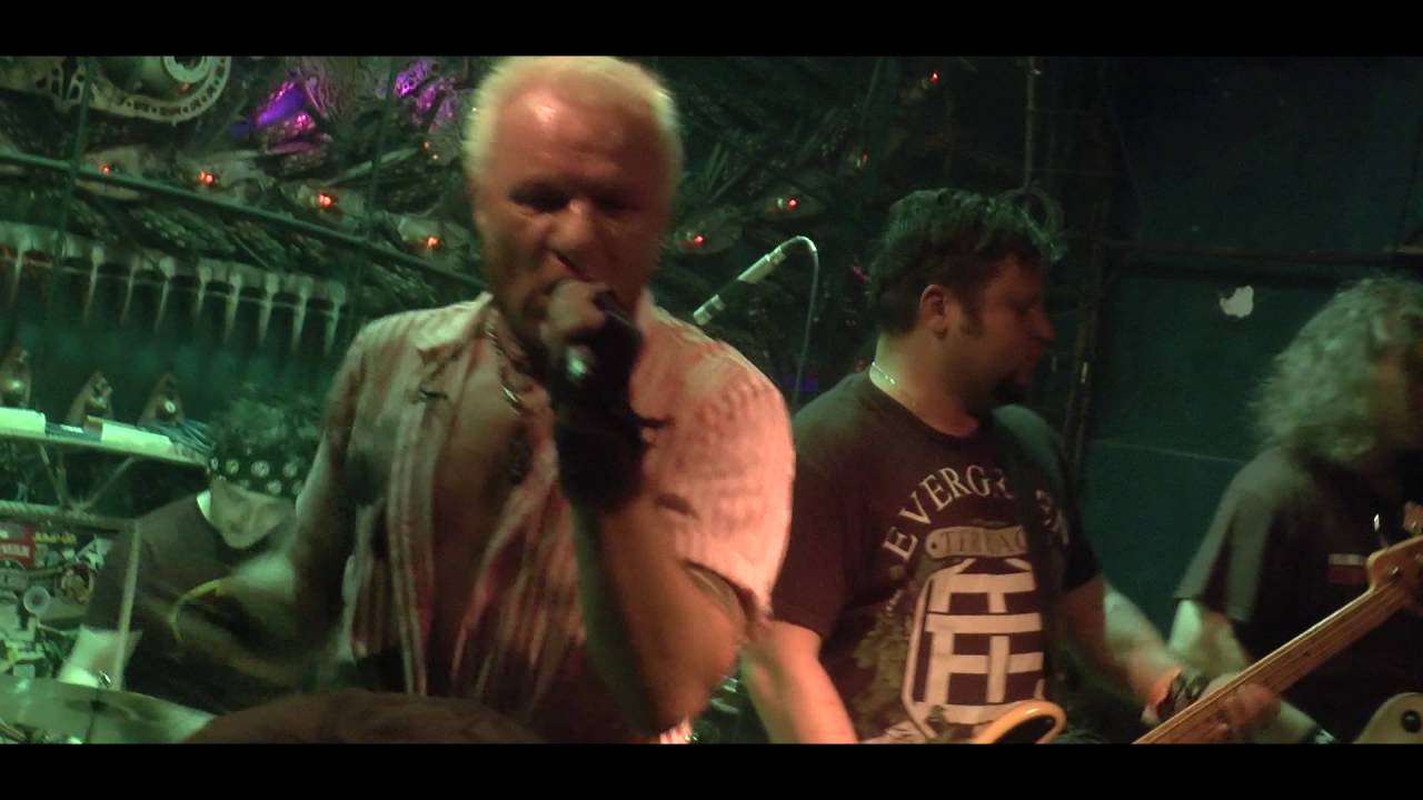 N.V.&Uacute;. - Loser, Otr&aacute;ven&aacute; generace - Cross klub - Praha - 12.06.2016