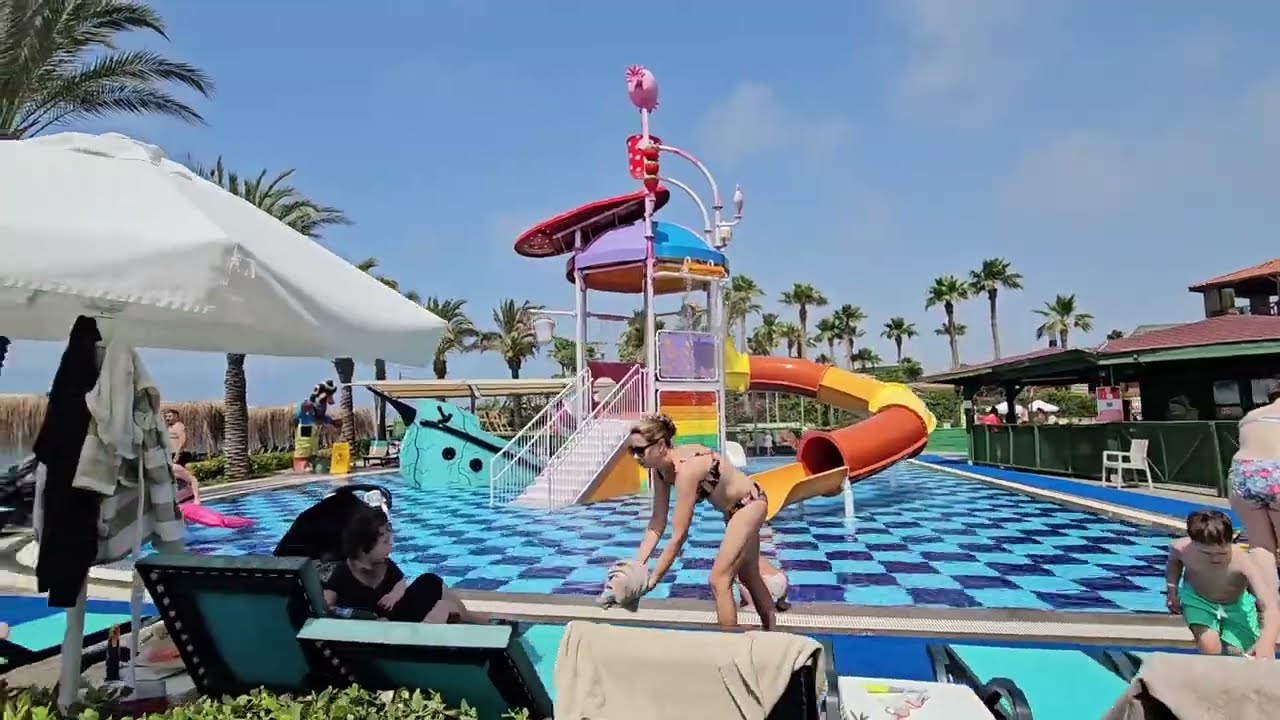 Crystal Family Resort&Spa 5* семейный отель с компактной территорией 