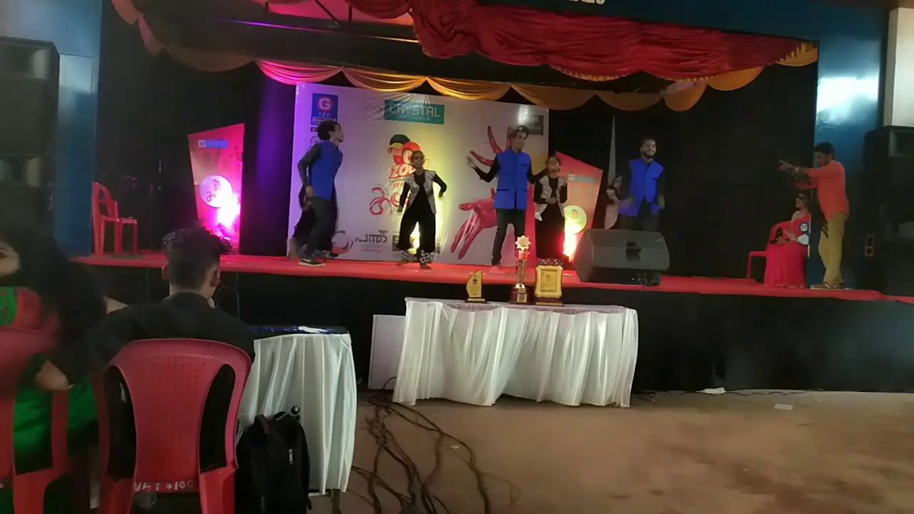 G tech G zoom 2018  group dance winners vallathol college edappal