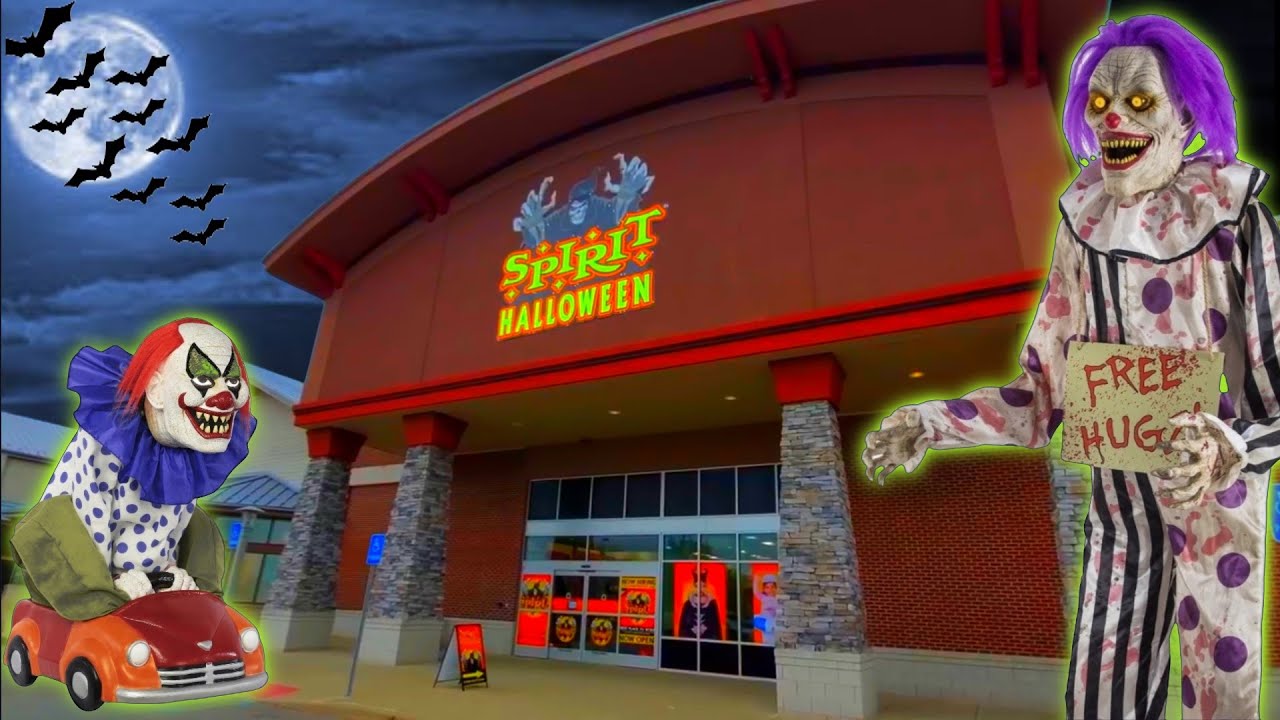 SPIRIT HALLOWEEN STORE TOUR with HUGZ and MR TOOTS Who's Next?