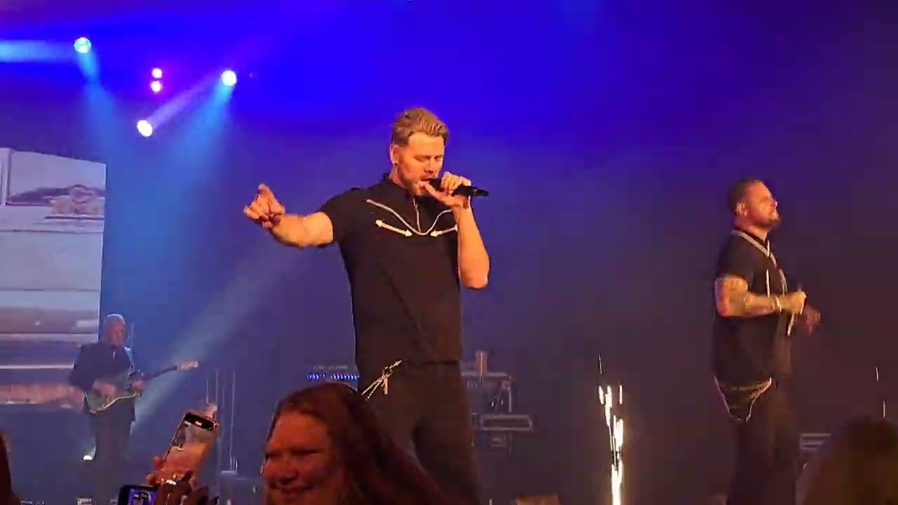 When your looking like that, Boyzlife. Bournemouth Pavilion 18th Oct 2022.