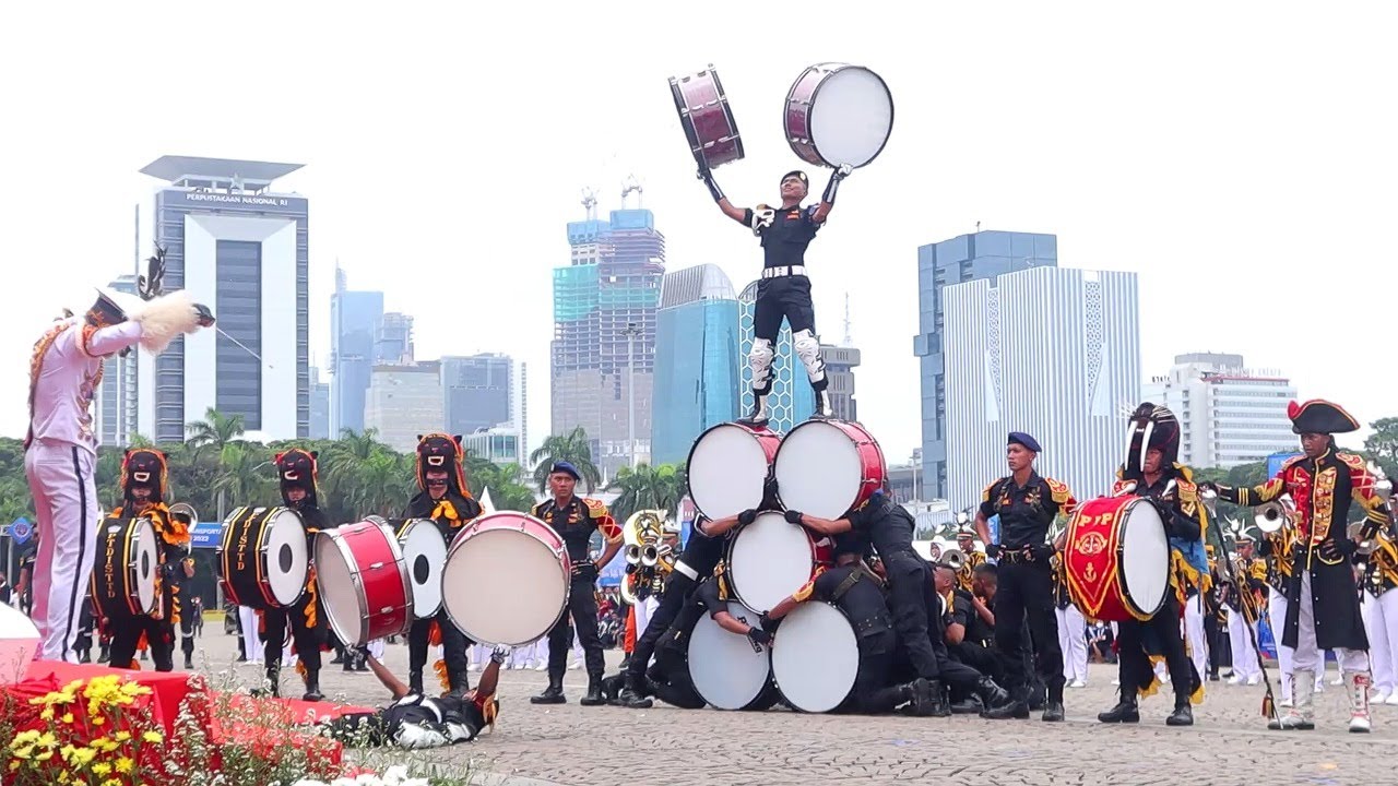 Kolaborasi Drumband Taruna PIP Semarang dan PTDI-STTD - Pelantikan Terpadu 2022